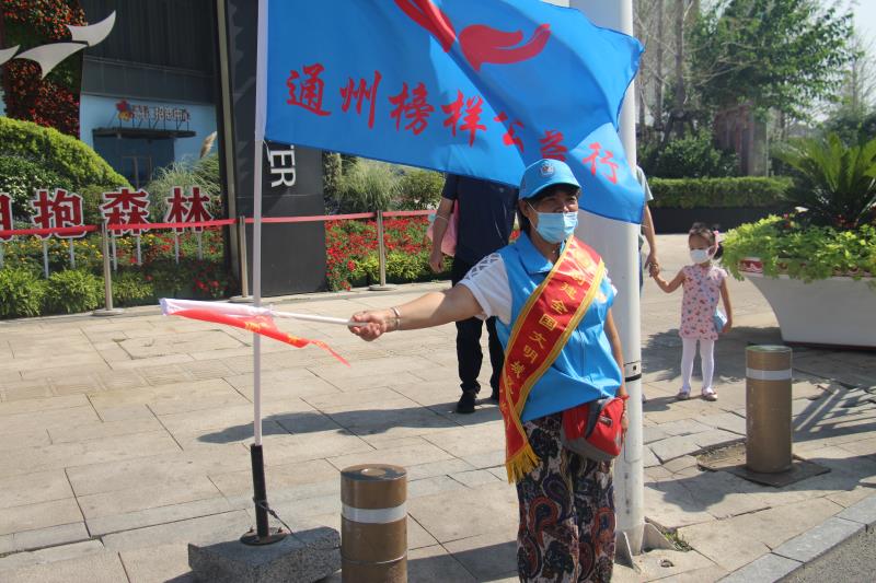 <strong>操国内老女人</strong>